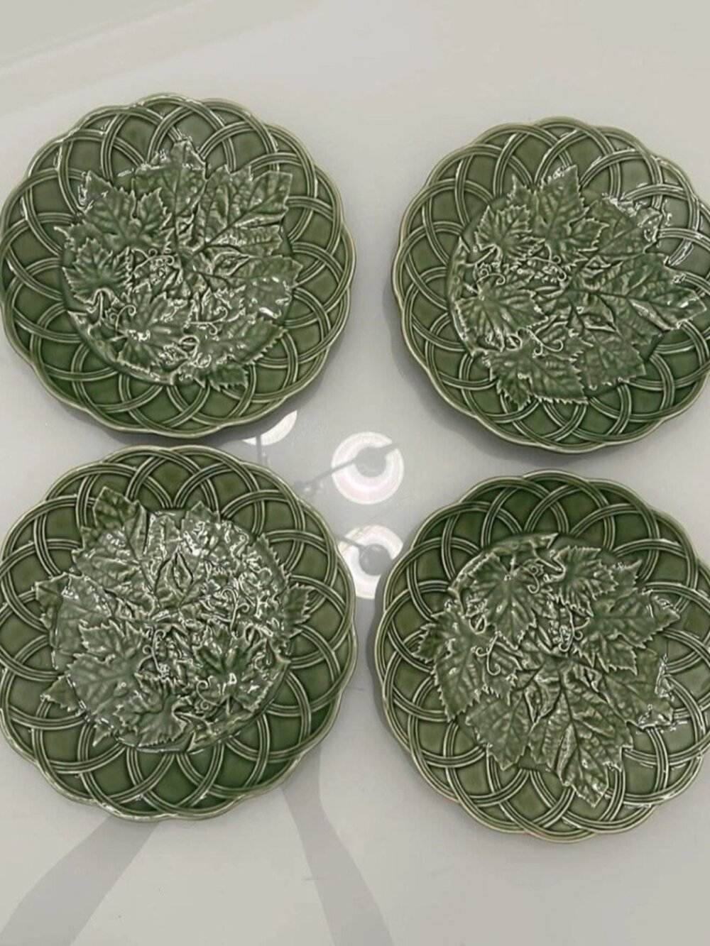 NOS Bordallo Pinheiro Decorative Plates 8" Embossed Leaves Portugal * Set of 4